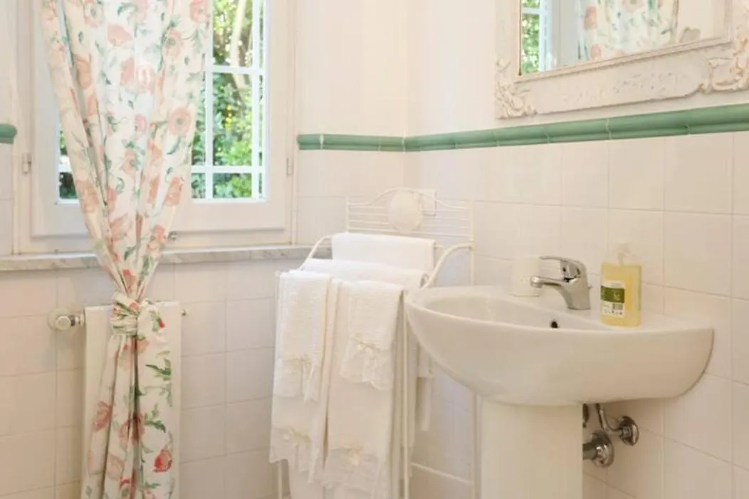 Nocleg ze śniadaniem B&B La Limonaia Pietrasanta Włochy